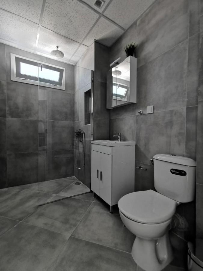 Ikarus Appartement Athene Buitenkant foto