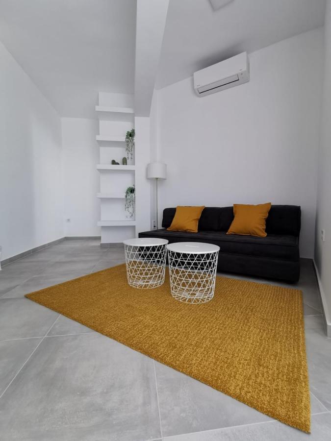 Ikarus Appartement Athene Buitenkant foto