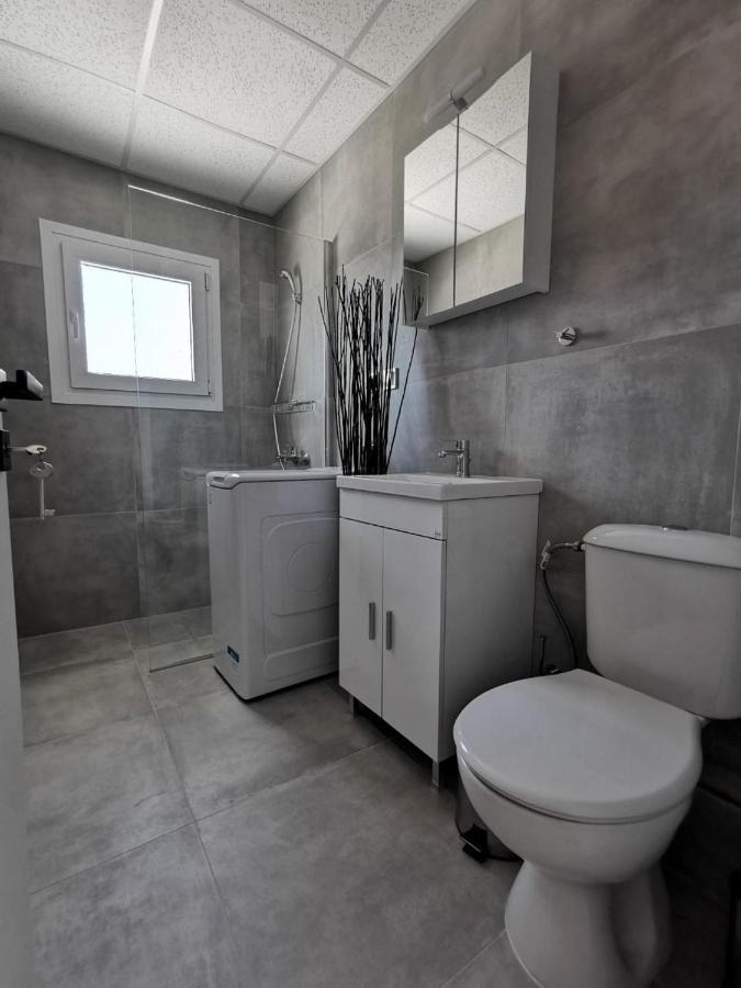Ikarus Appartement Athene Buitenkant foto